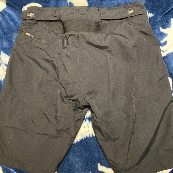Fox Racing Bike Shorts 🚴 - Picture 3 of 4